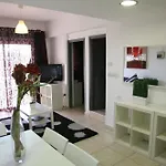 Aparthotel The Palms Limassol