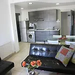 Aparthotel The Palms Limassol