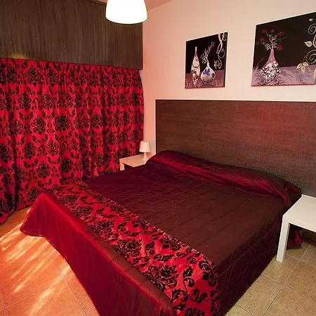 Apartahotel The Palms 3*