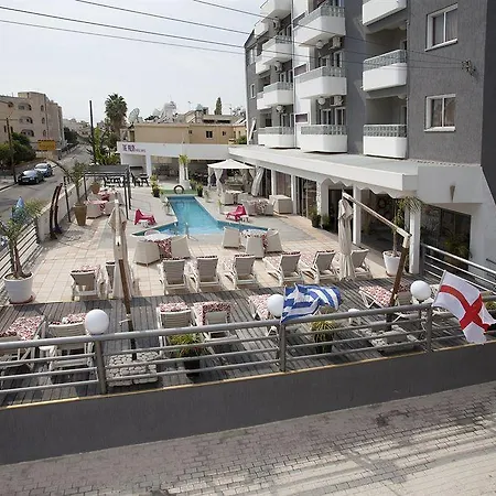 The Palms 3*