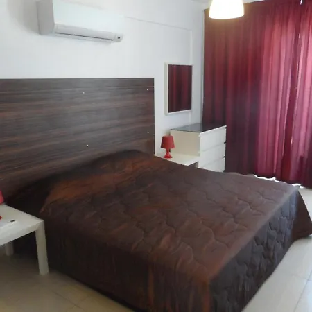 Apartahotel The Palms 3*