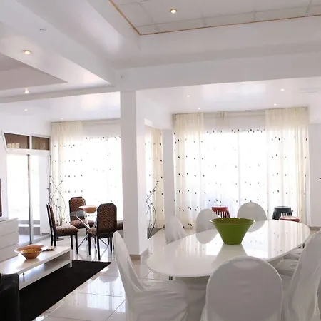 Hotel apartamentowy The Palms Limassol
