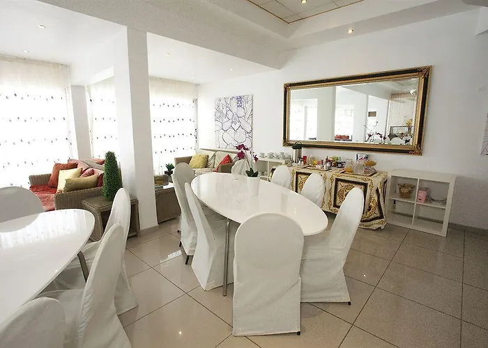 Apartmanhotel The Palms Limassol