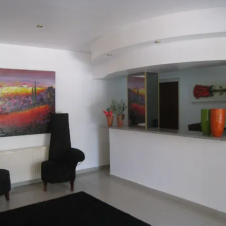 The Palms Лимасол