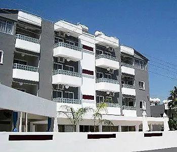 Aparthotel The Palms